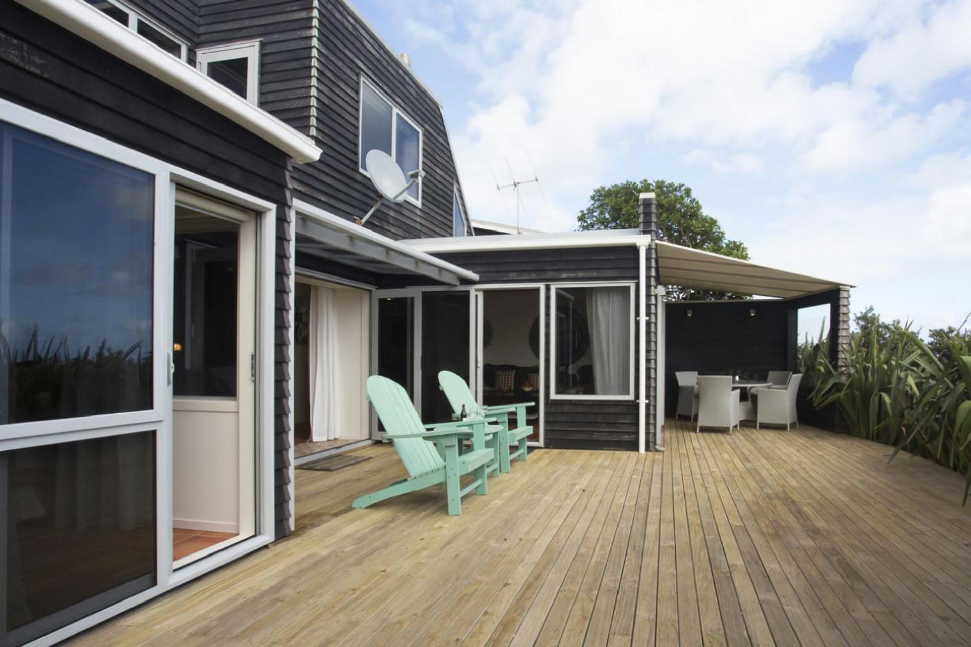 Chester Cottage Beachfront Oakura Kültér fotó