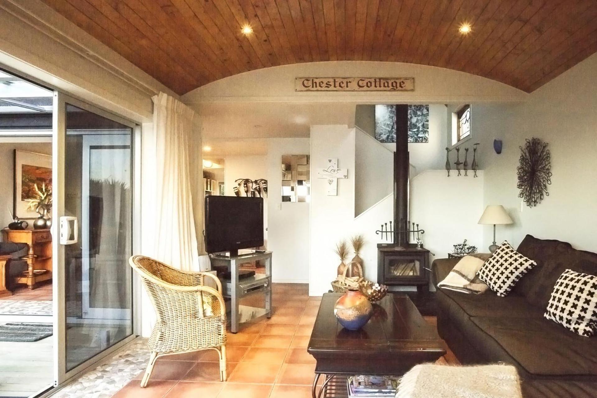 Chester Cottage Beachfront Oakura Kültér fotó